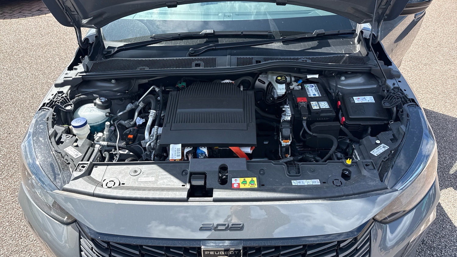 Used Peugeot 208 2025 for sale - 77233939: Photo 8