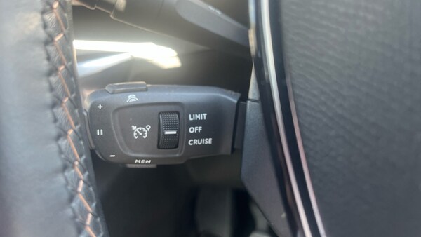 Used Peugeot 5008 2022 for sale - 75500272: Photo 31
