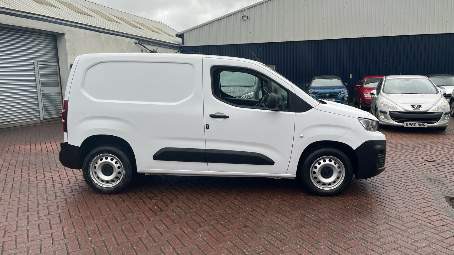 Used Peugeot Partner 2023 for sale - 76707662: Photo 37