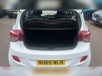 Used Hyundai i10 2015 for sale - 78595964: Photo