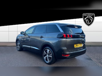 Used Peugeot 5008 2018 for sale - 76490433: Photo