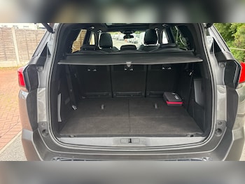 Used Peugeot 5008 2018 for sale - 75970231: Photo