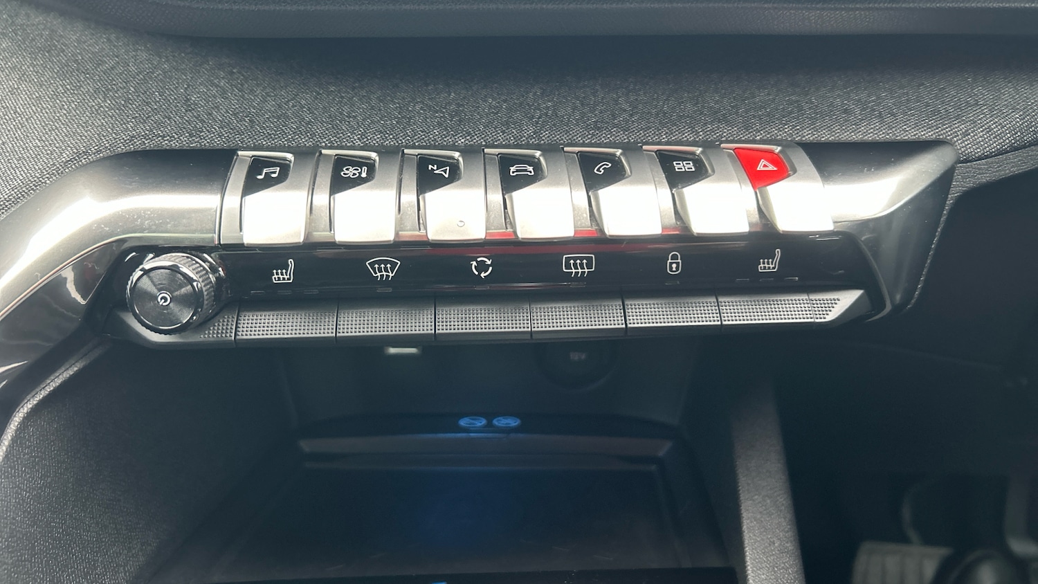 Used Peugeot 3008 2020 for sale - 77198782: Photo 27