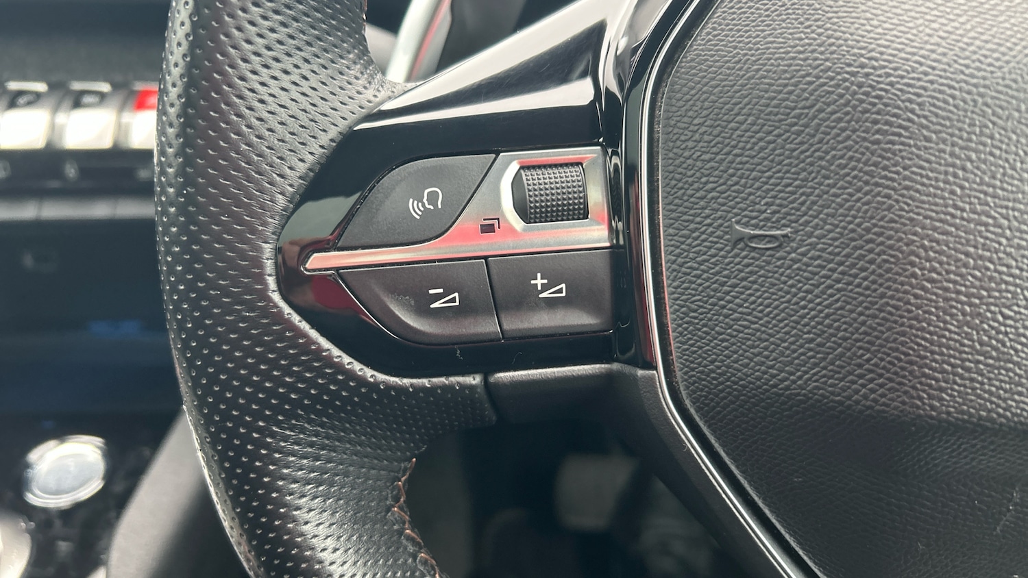 Used Peugeot 3008 2020 for sale - 77198782: Photo 29