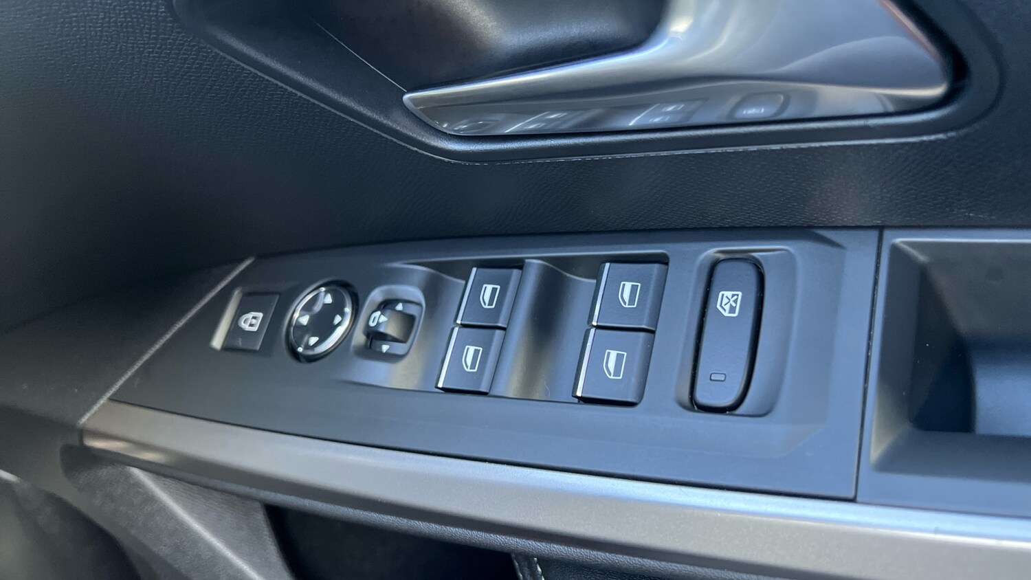 Used Peugeot 3008 2025 for sale - 78151737: Photo 33