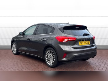 Used Ford Focus 2021 for sale - 76892873: Photo