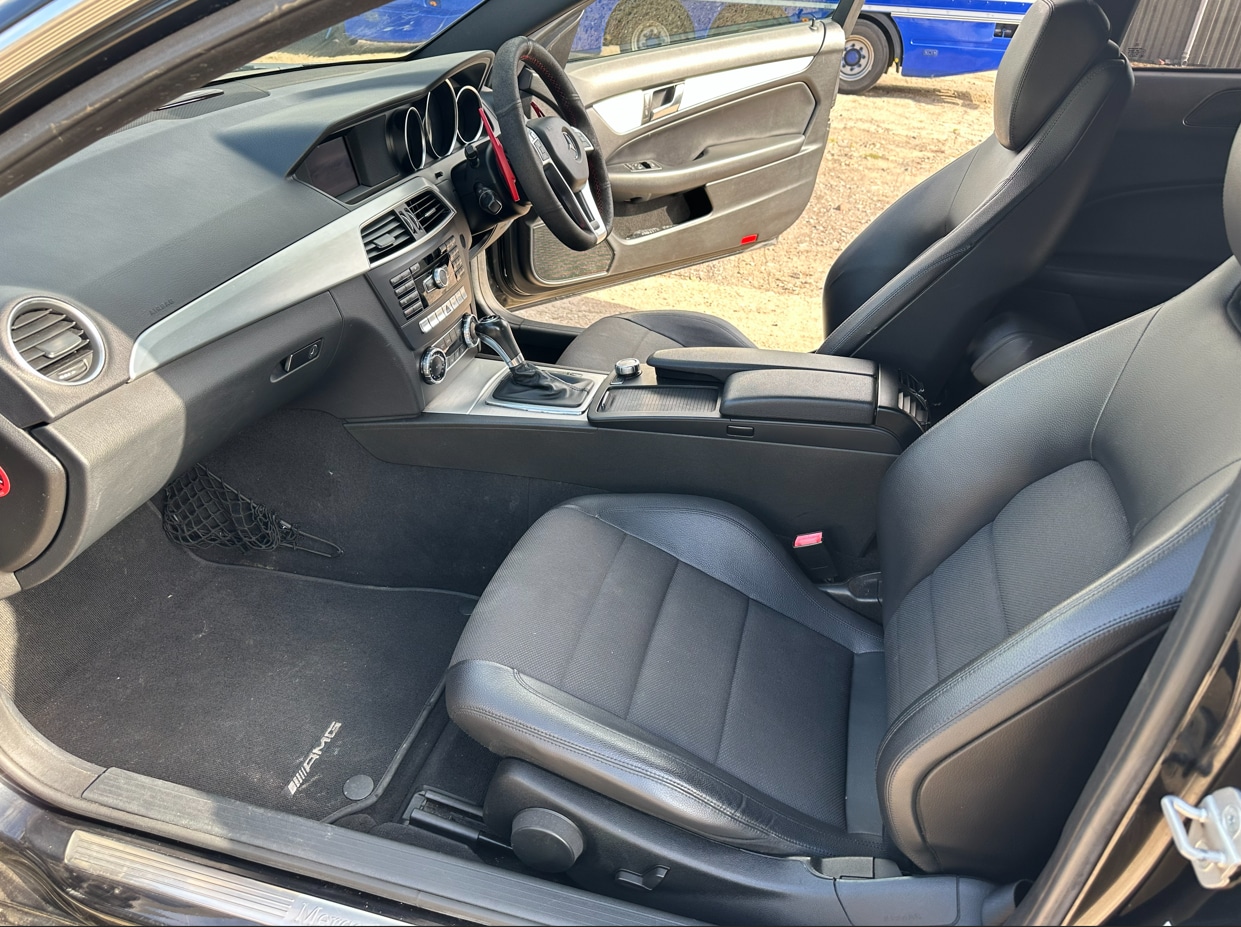 Used Mercedes-Benz C Class 2012 for sale - 76542810: Photo 11
