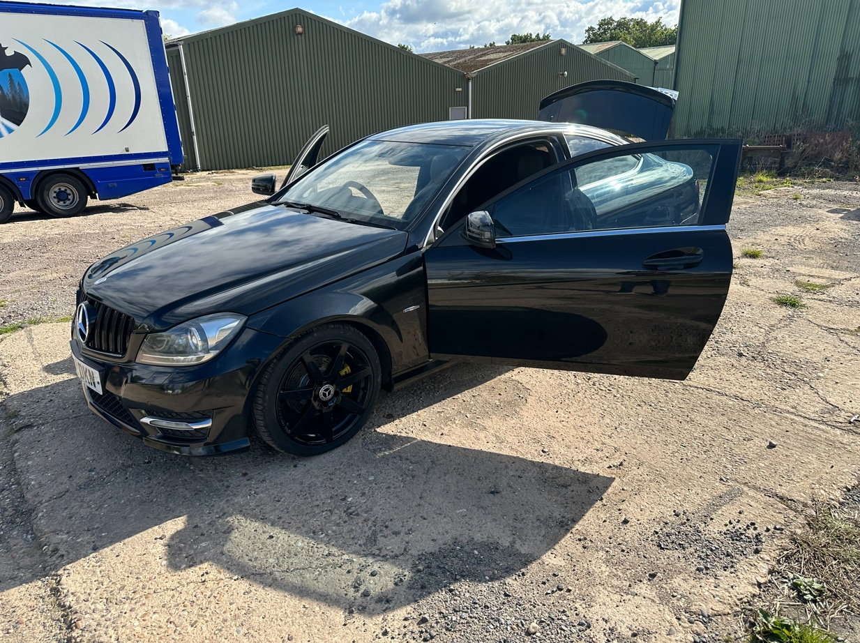 Used Mercedes-Benz C Class 2012 for sale - 76542810: Photo 5