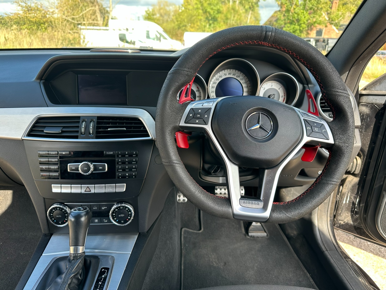 Used Mercedes-Benz C Class 2012 for sale - 76542810: Photo 8