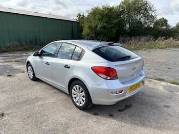 Used Chevrolet Cruze 2013 for sale - 76127920: Photo