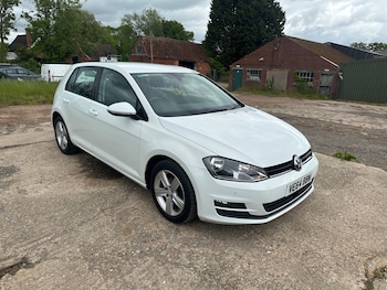 Used Volkswagen Golf 2015 for sale - 78640061: Photo