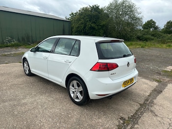 Used Volkswagen Golf 2015 for sale - 78640061: Photo
