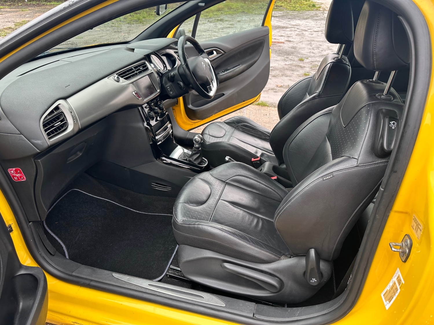 Used Citroen DS3 2016 for sale - 77475127: Photo 13