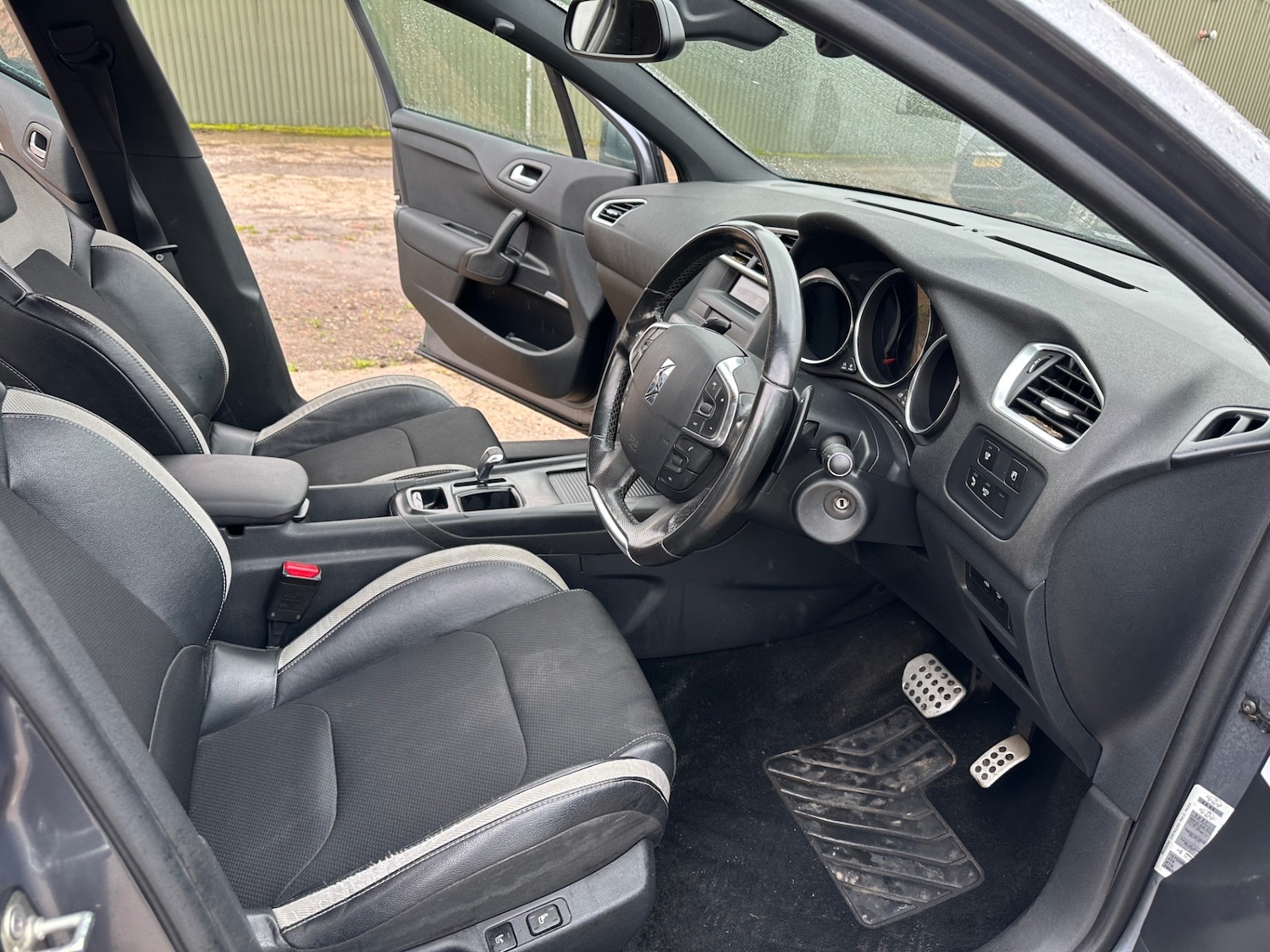 Used Citroen DS4 2011 for sale - 78143829: Photo 12