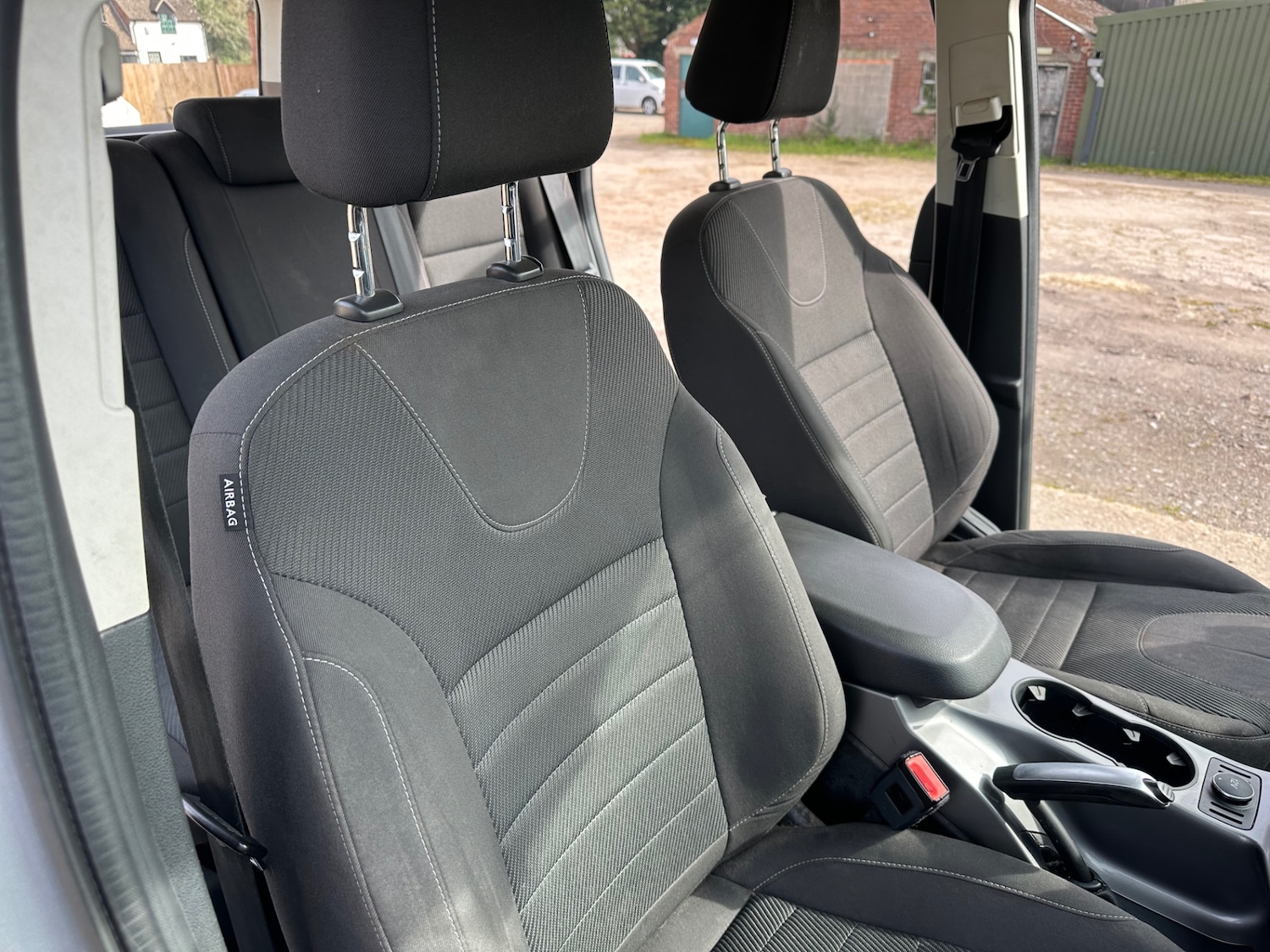 Used Ford Kuga 2015 for sale - 77962064: Photo 14