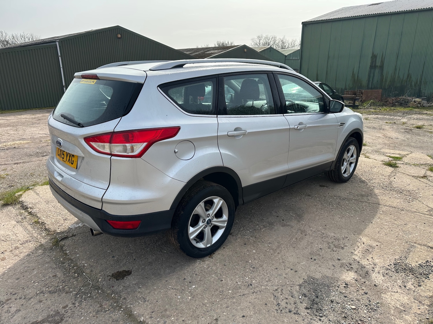 Used Ford Kuga 2015 for sale - 77962064: Photo 3