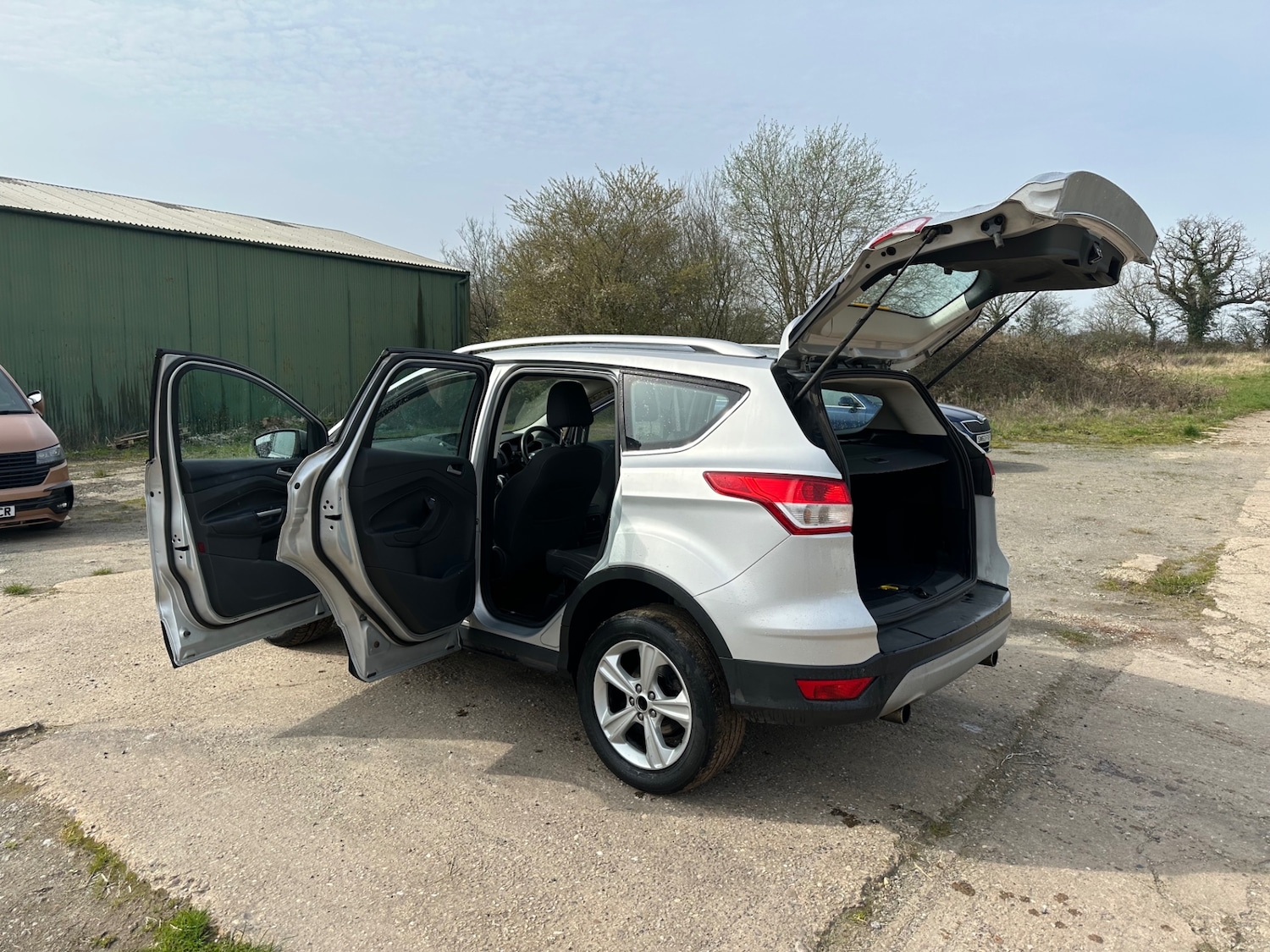 Used Ford Kuga 2015 for sale - 77962064: Photo 8