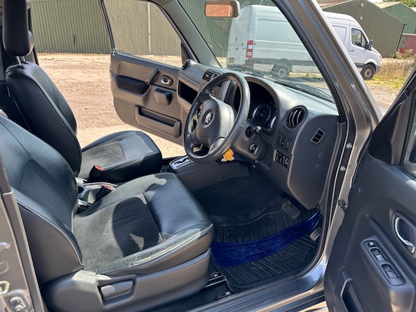 Used Suzuki Jimny 2006 for sale - 75583201: Photo 11