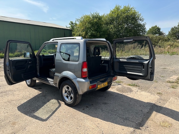 Used Suzuki Jimny 2006 for sale - 75583201: Photo 7