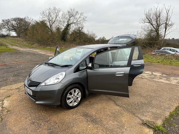 Used Honda Jazz 2012 for sale - 73443167: Photo 5