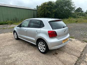 Used Volkswagen Polo 2011 for sale - 78926170: Photo