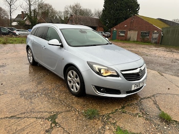 Used Vauxhall Insignia 2016 for sale - 76982650: Photo