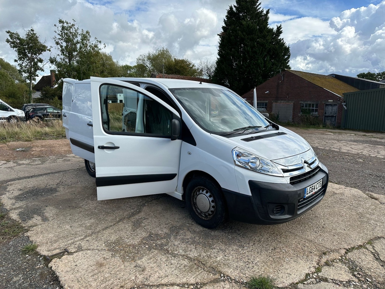 Used Citroen Dispatch 2014 for sale - 77148547: Photo 5