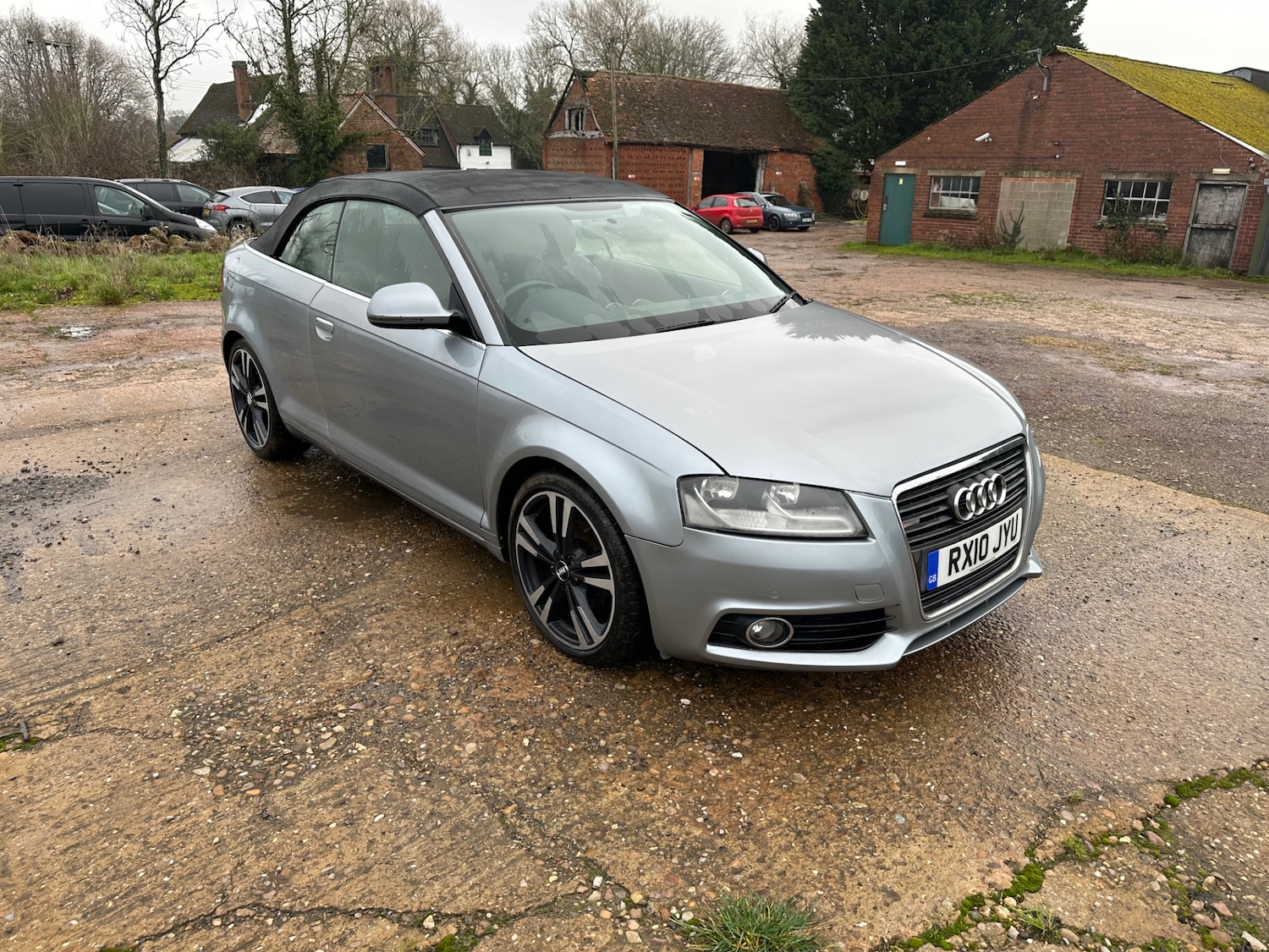 Used Audi A3 2010 for sale - 77023759: Photo 2