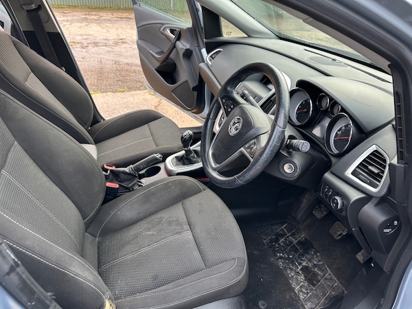 Used Vauxhall Astra 2015 for sale - 73525477: Photo 11