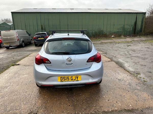 Used Vauxhall Astra 2015 for sale - 73525477: Photo 17