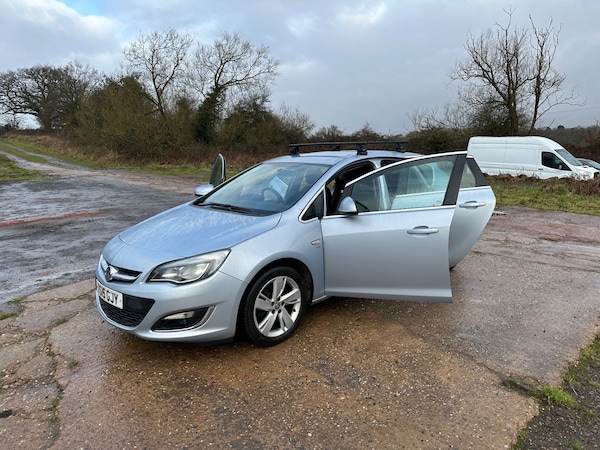 Used Vauxhall Astra 2015 for sale - 73525477: Photo 5