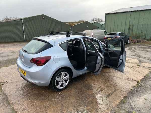 Used Vauxhall Astra 2015 for sale - 73525477: Photo 7