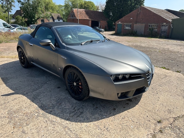 Used Alfa Romeo Spider 2010 for sale - 74897026: Photo 2