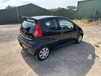 Used Peugeot 107 2009 for sale - 79570334: Photo