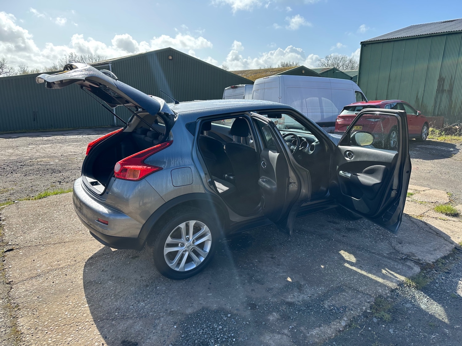 Used Nissan Juke 2011 for sale - 78211186: Photo 8