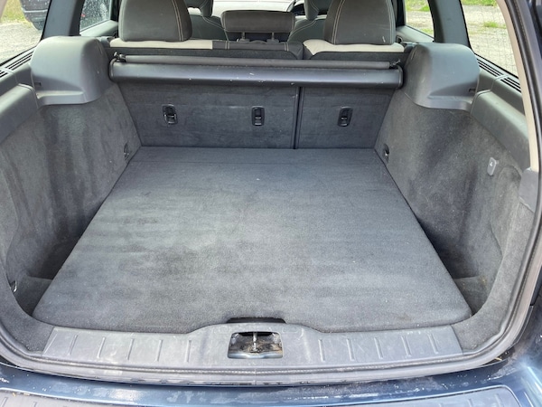 Used Volvo V50 2011 for sale - 75541912: Photo 18