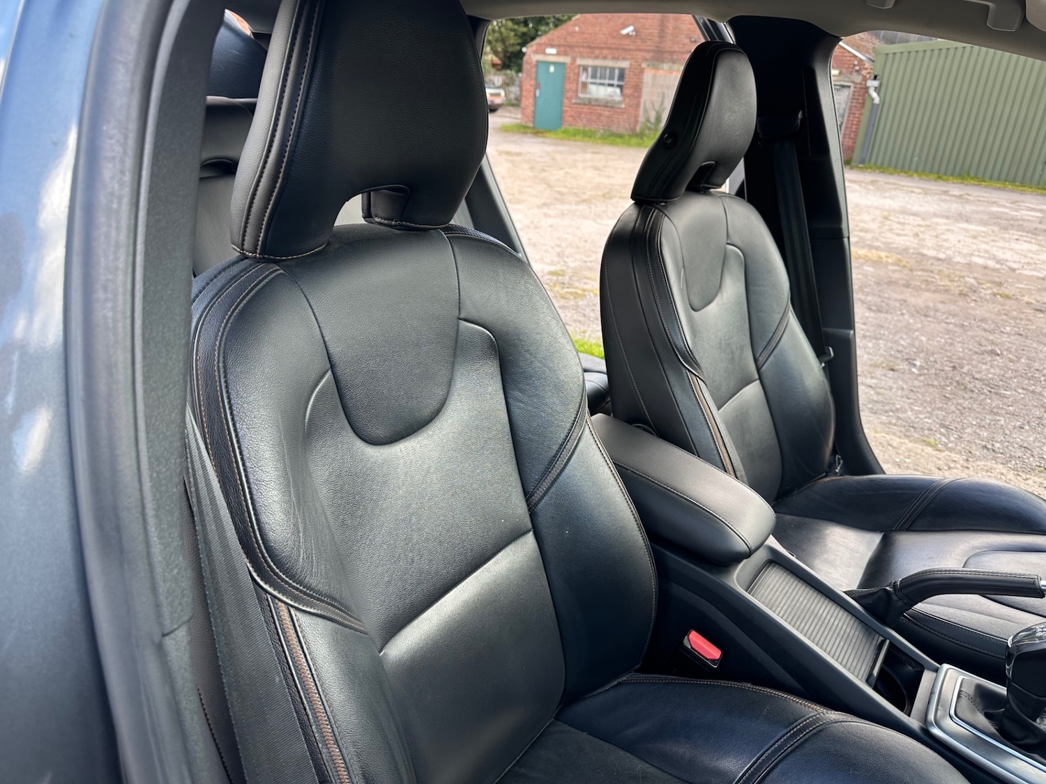 Used Volvo V40 2014 for sale - 78107703: Photo 13