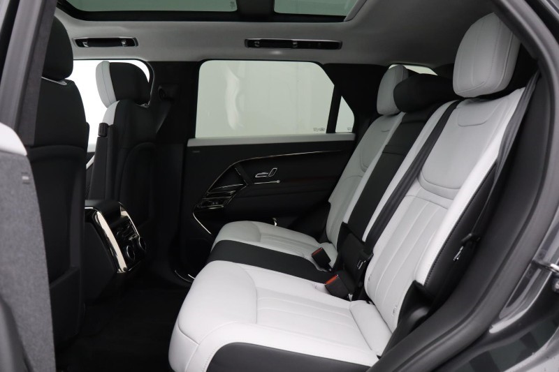 Used Land Rover Range Rover Sport 2023 for sale - 77541507: Photo 4