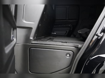 Used Land Rover Defender 2025 for sale - 78592580: Photo