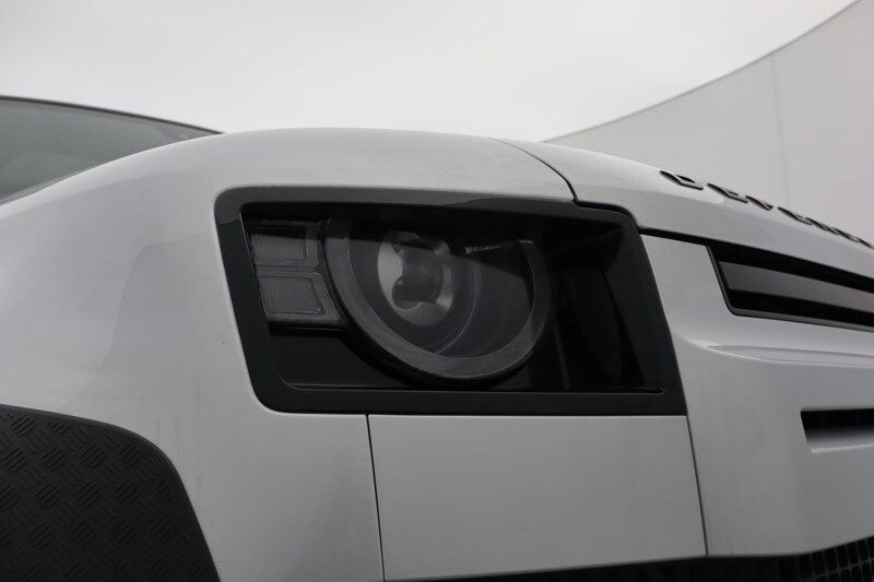 Used Land Rover Defender 2022 for sale - 77381073: Photo 17