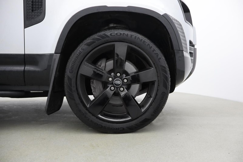 Used Land Rover Defender 2022 for sale - 77381073: Photo 8