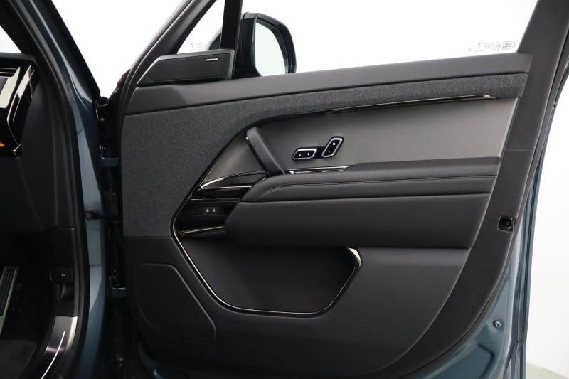 Used Land Rover Range Rover Sport 2026 for sale - 77918130: Photo 32