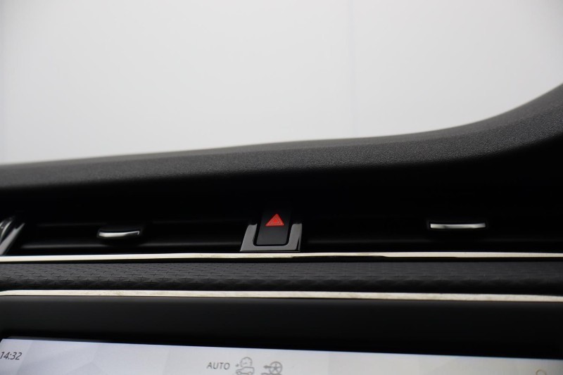 Used Land Rover Range Rover Evoque 2023 for sale - 77602065: Photo 44