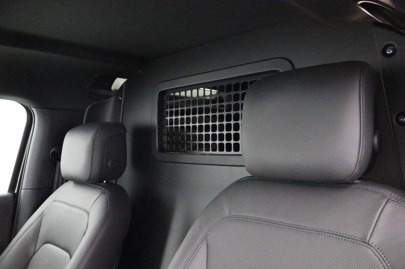 Used Land Rover Defender 2025 for sale - 77087671: Photo 35