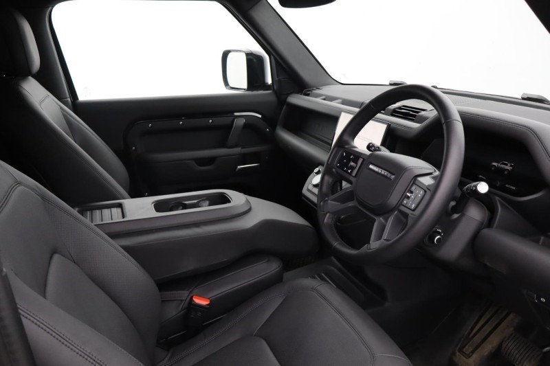 Used Land Rover Defender 2025 for sale - 77087671: Photo 9