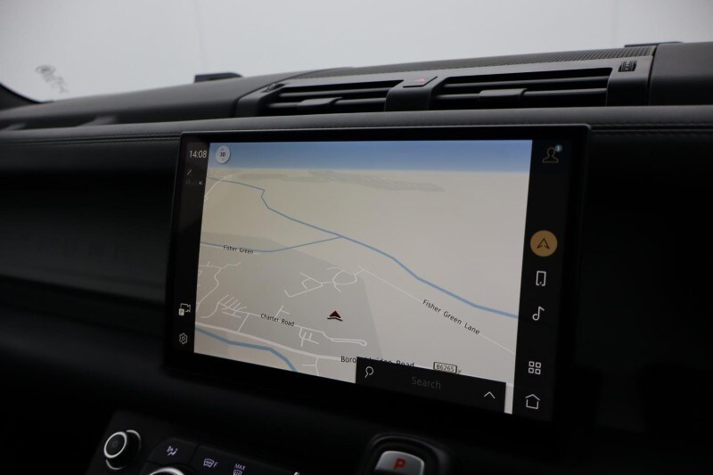 Used Land Rover Defender 2022 for sale - 78152752: Photo 11