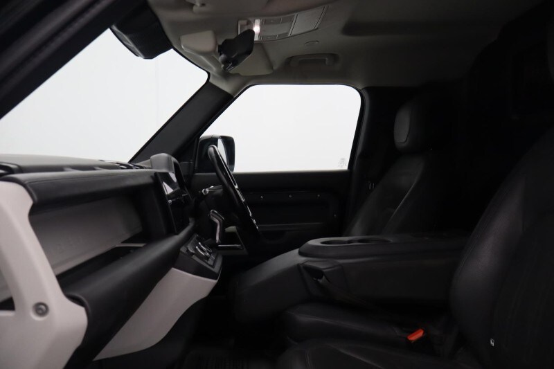 Used Land Rover Defender 2022 for sale - 78152752: Photo 3