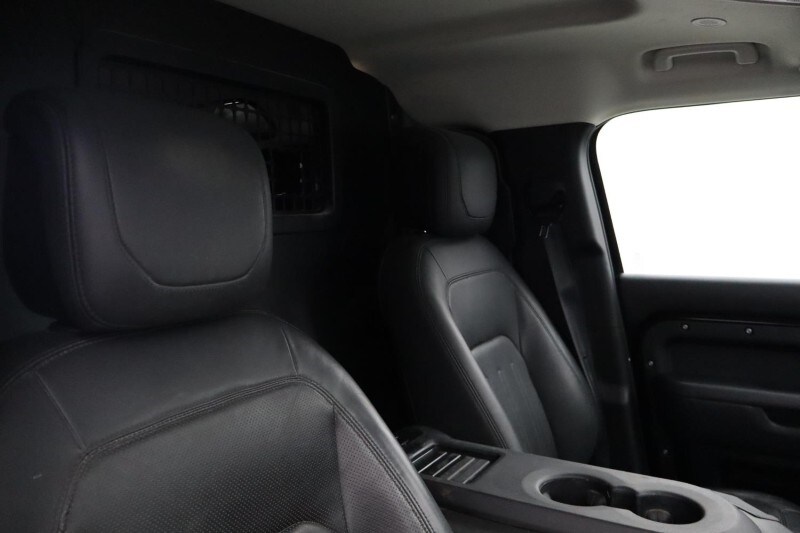 Used Land Rover Defender 2022 for sale - 78152752: Photo 37