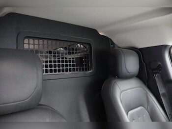 Used Land Rover Defender 2022 for sale - 78152752: Photo