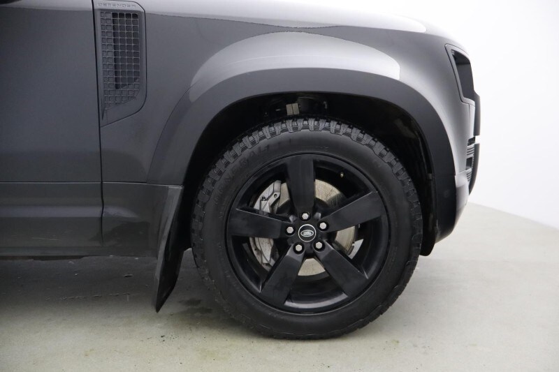 Used Land Rover Defender 2022 for sale - 78152752: Photo 8